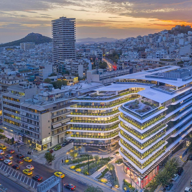 Yunanistan Finans Merkezine Dönüşüyor