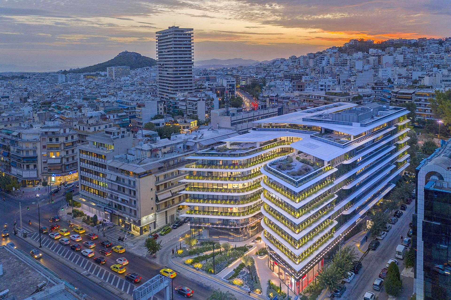 Yunanistan Finans Merkezine Dönüşüyor